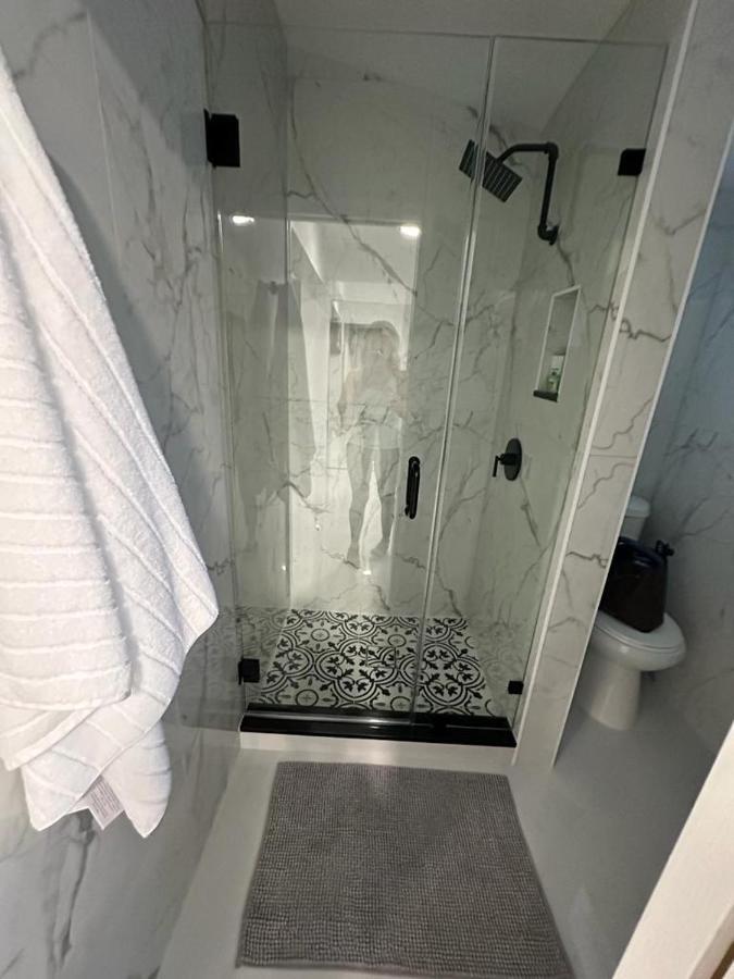 Casa West Miami Hotel Bagian luar foto